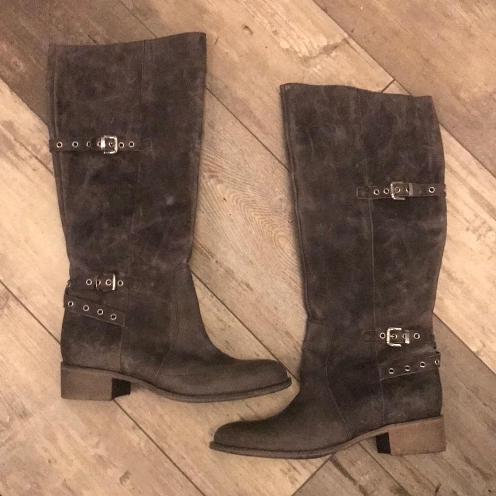 Charles David Genoa boots in grey size 9